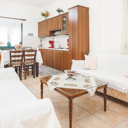 Froso'S Home Zarós Екстериор снимка