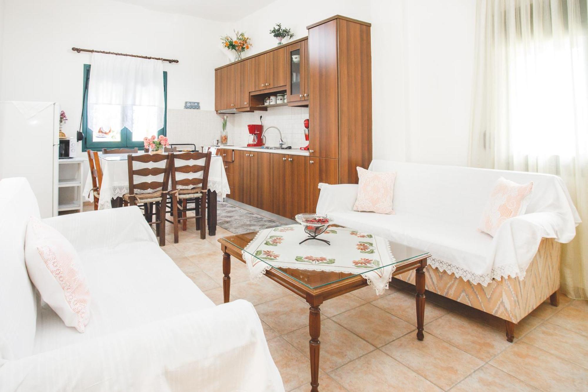 Froso'S Home Zarós Екстериор снимка